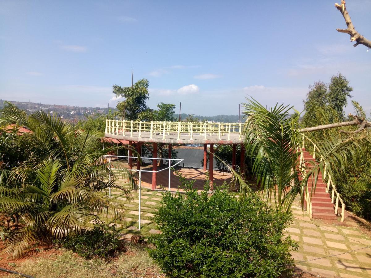 Exotic Valley Hotel Mahabaleshwar Exterior photo