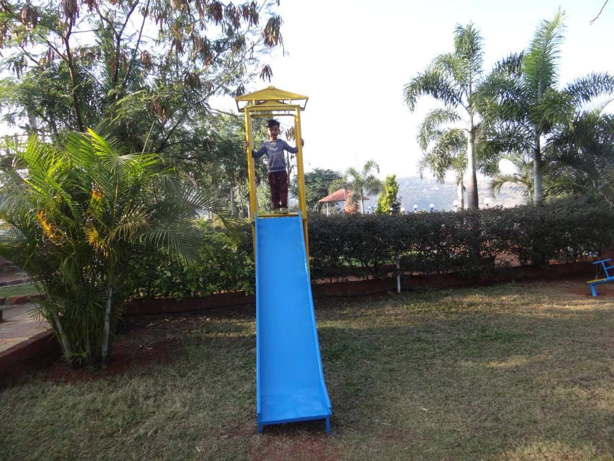 Exotic Valley Hotel Mahabaleshwar Exterior photo