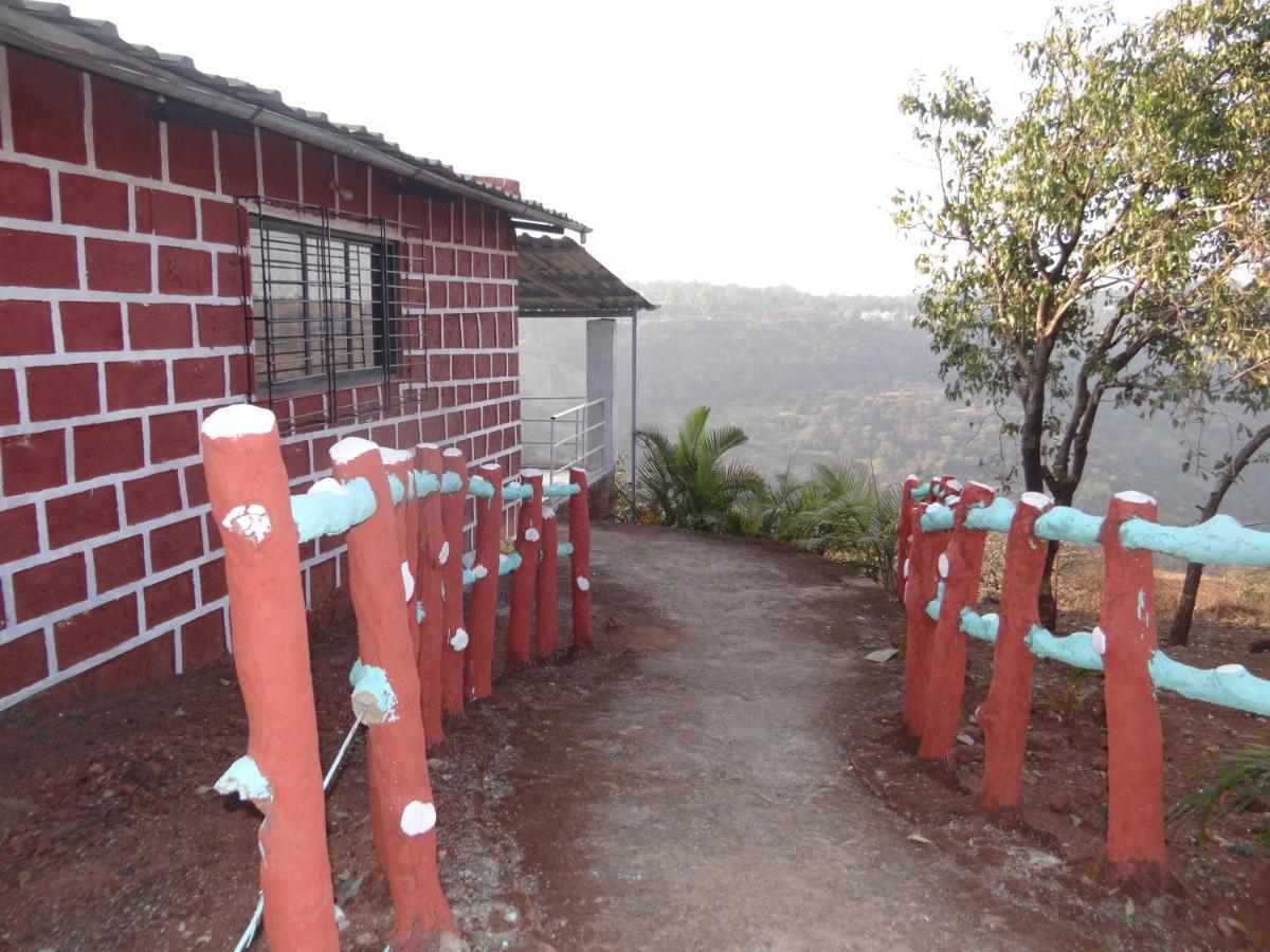 Exotic Valley Hotel Mahabaleshwar Exterior photo